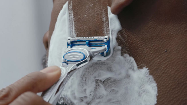 GILLETTE || NFL BARBER